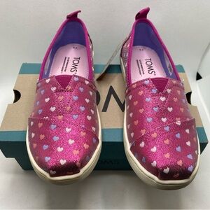 TOMS Kids Pink Heart Slip-ons -size 1 - new in box
